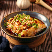 Kou Shui Ji (Pollo con salsa picante de Sichuan)